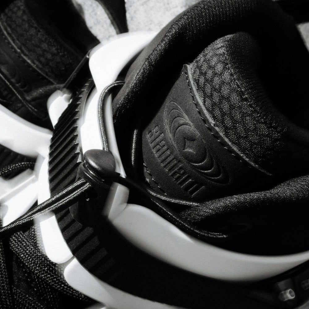 Omni white boot