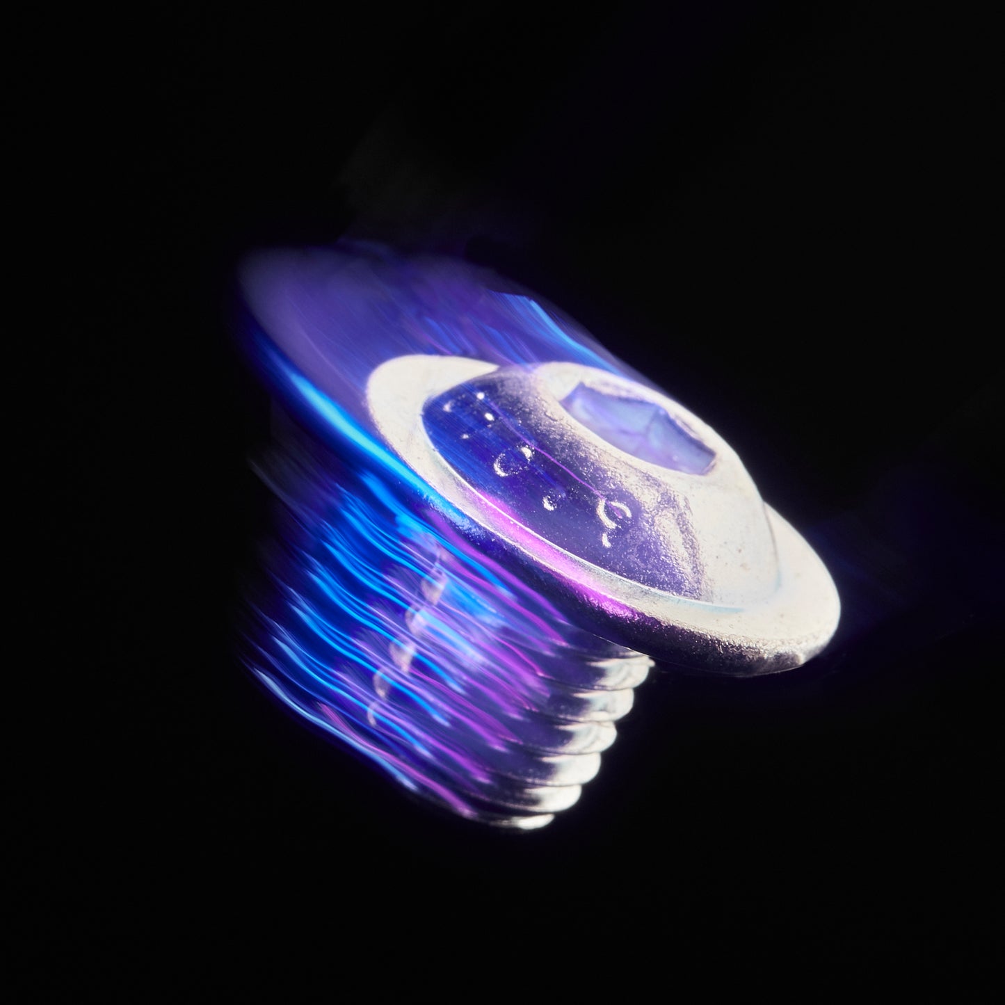 M8 L10 Bolt