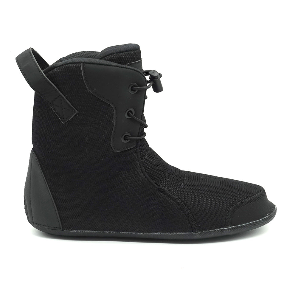 Omni black boot