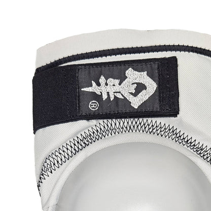 Moon Knee Pads white