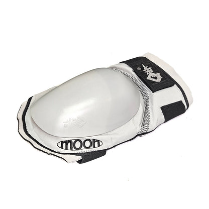 Moon Knee Pads white